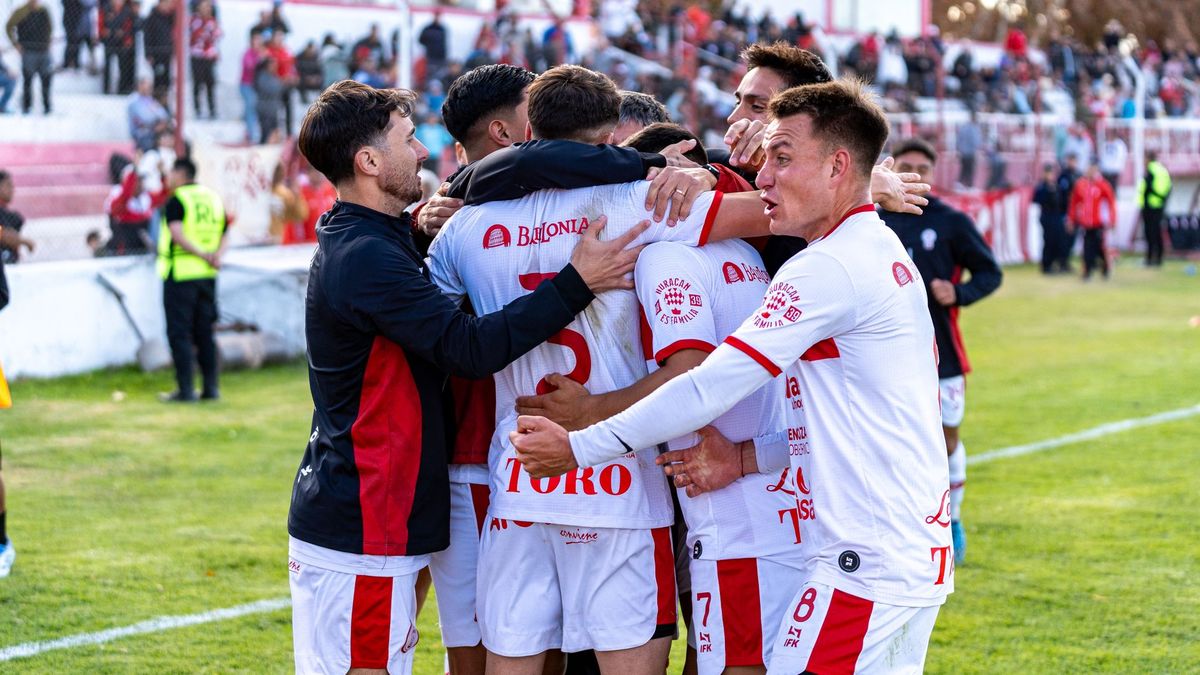 Panama's World Cup Ambition: Andrade Targets Knockouts