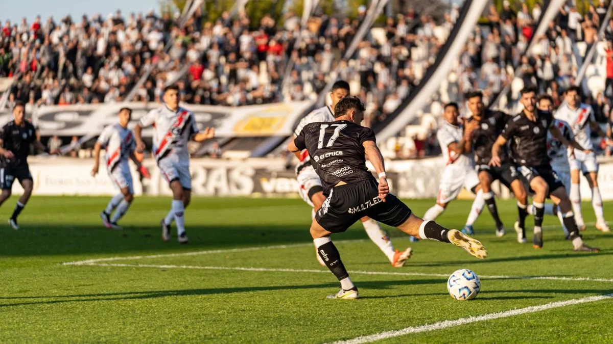 Chris Wood Shines for All Whites on World Cup Stage