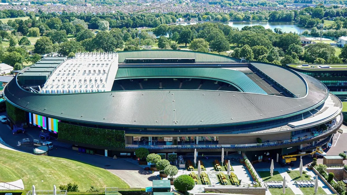 Djokovic and Sinner Set for Wimbledon 2026 Semi-Final