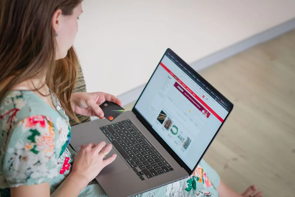 Lululemon Adopts Klarna in UK Stores, Reflecting Payment